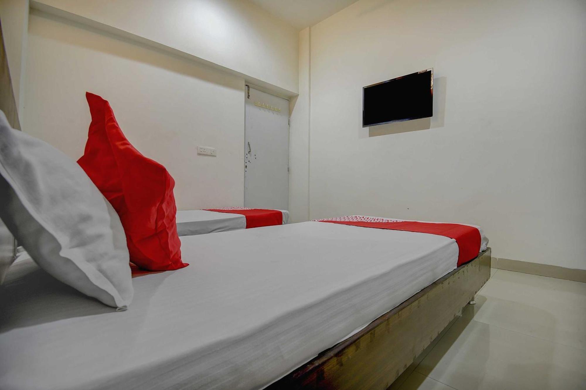 Khapa  Hotel O Plus Corporate One מראה חיצוני תמונה