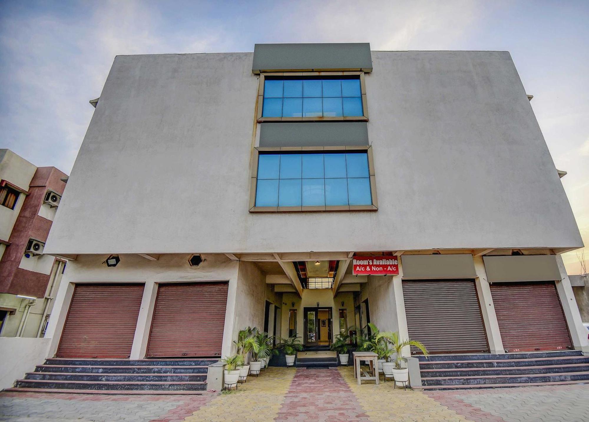Khapa  Hotel O Plus Corporate One מראה חיצוני תמונה