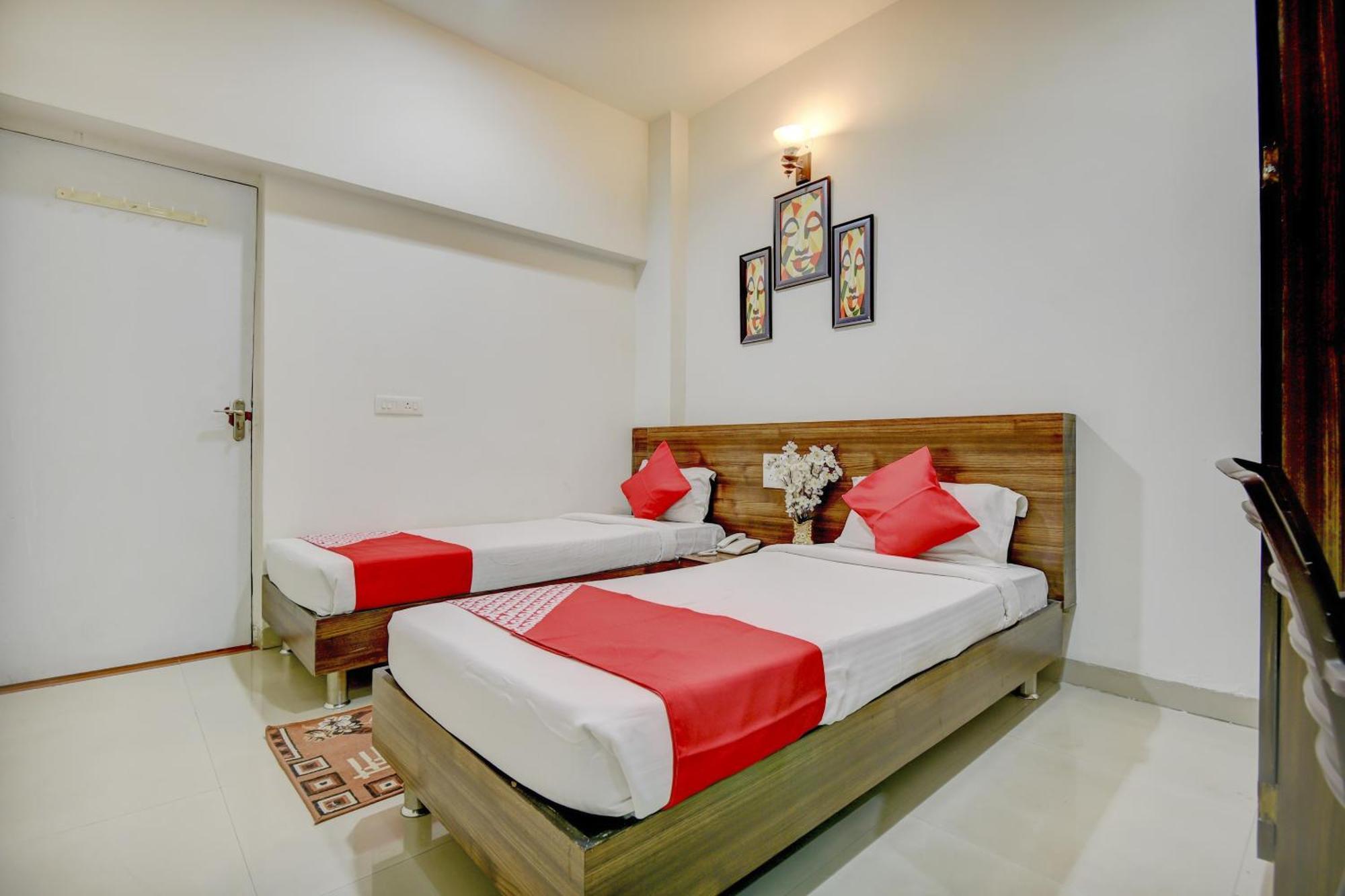 Khapa  Hotel O Plus Corporate One מראה חיצוני תמונה