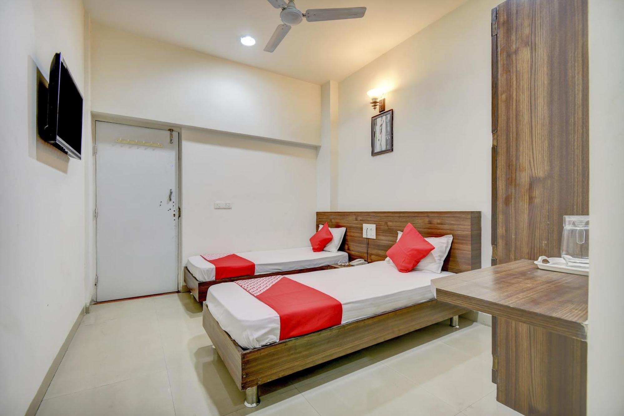 Khapa  Hotel O Plus Corporate One מראה חיצוני תמונה