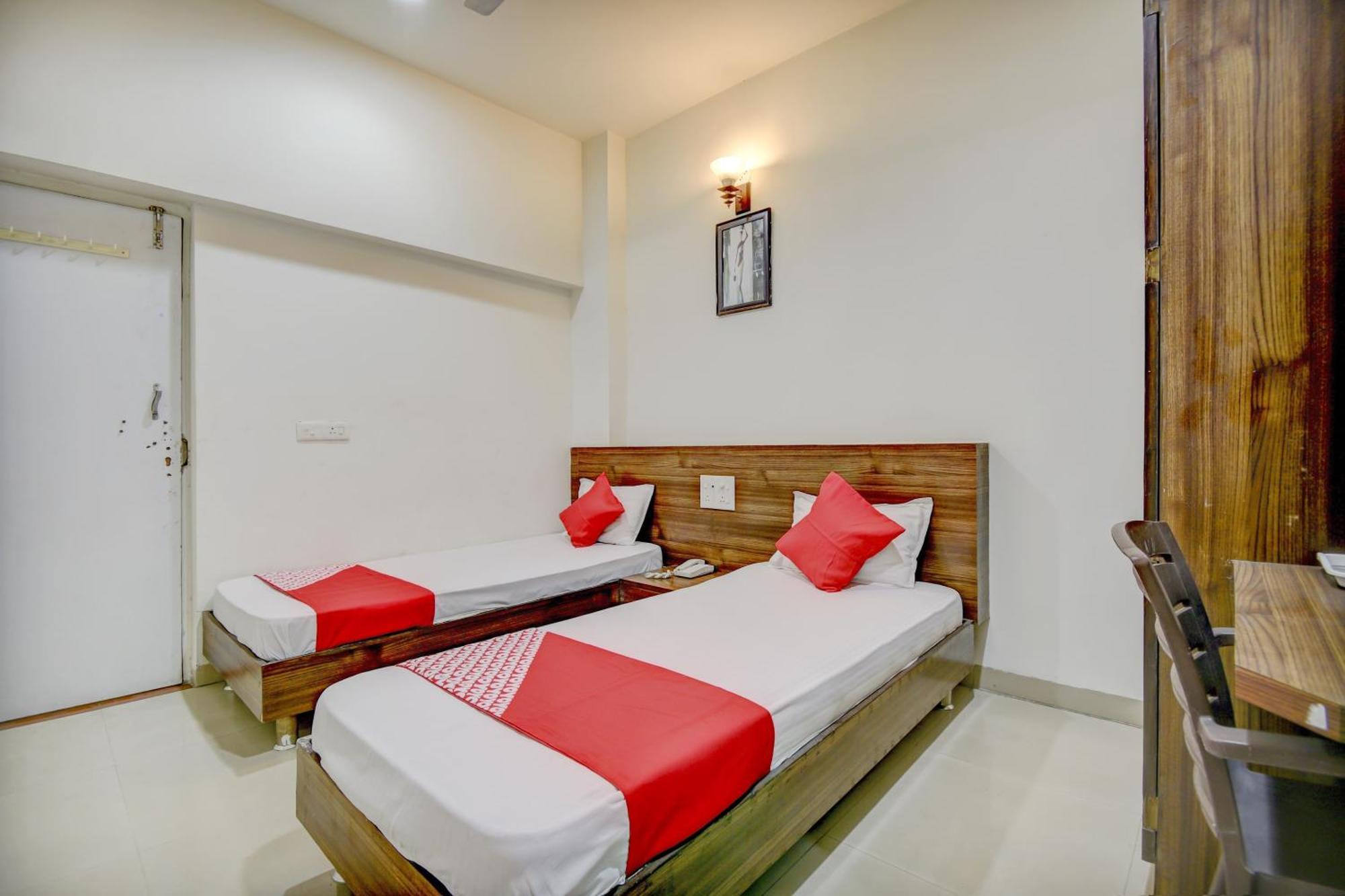 Khapa  Hotel O Plus Corporate One מראה חיצוני תמונה