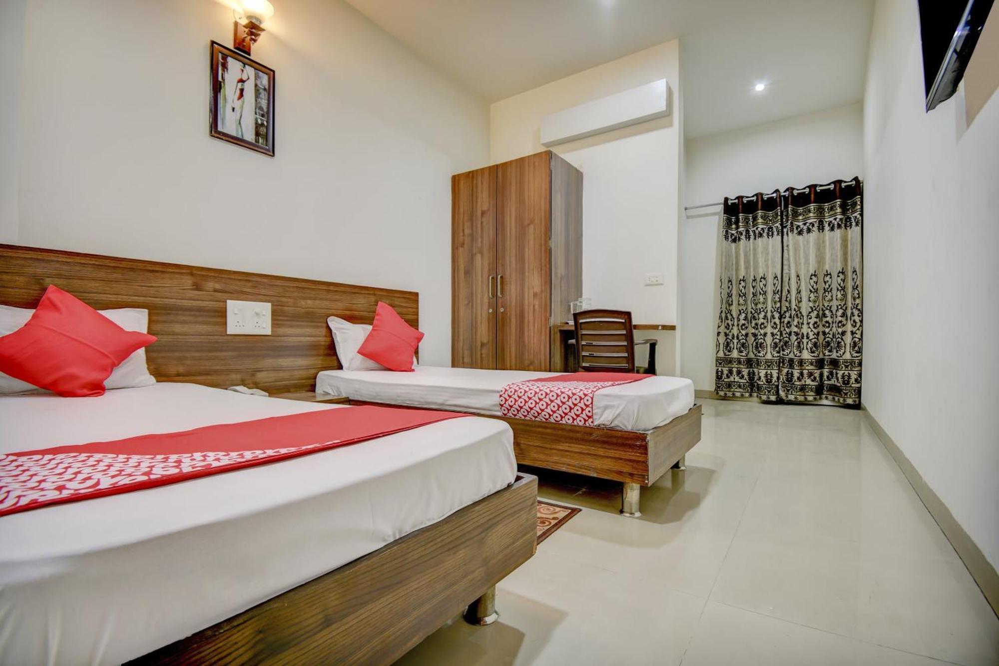 Khapa  Hotel O Plus Corporate One מראה חיצוני תמונה